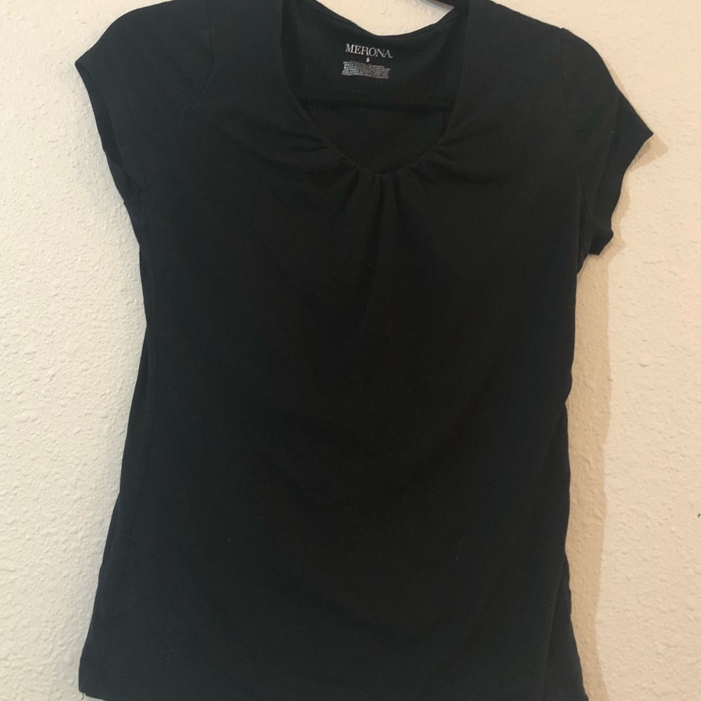 Black short sleeved shirt